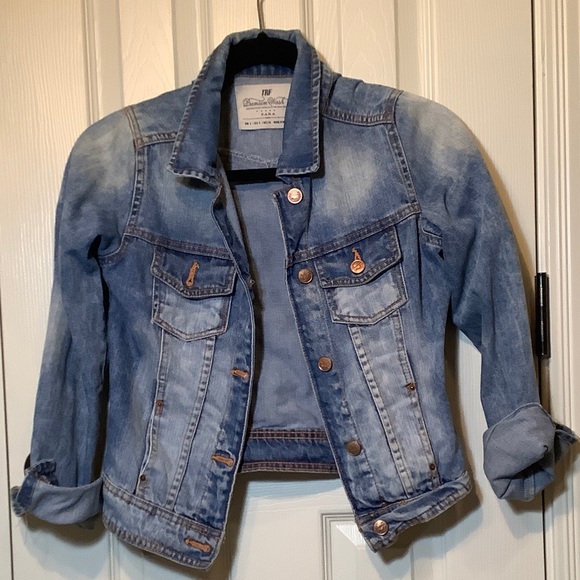 ZARA - Picture 1 of 3